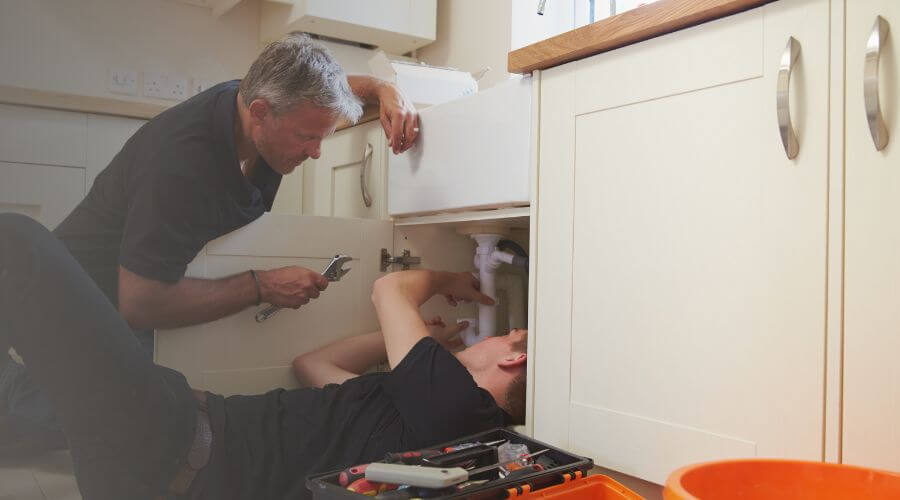 Professional burst pipe repair services in Eagle Lake, TX